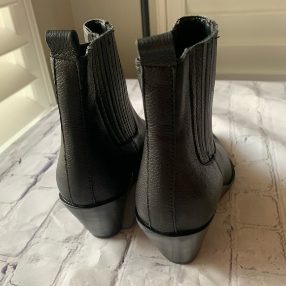 NWOT Treasure & Bond Natalie Wedge Chelsea Bootie - Picture 5 of 8